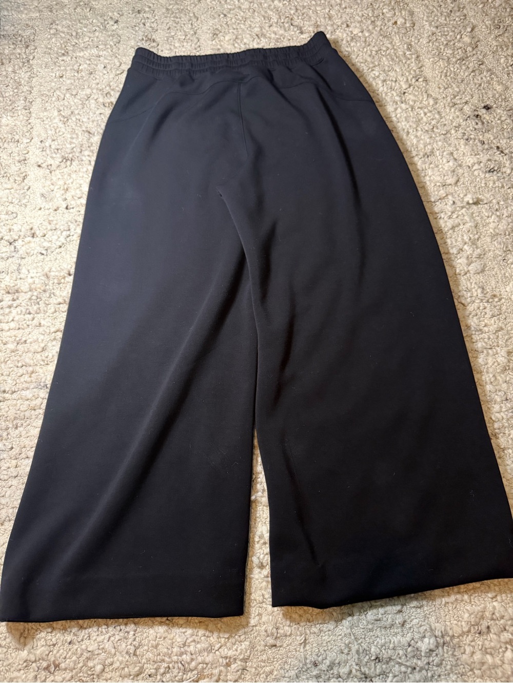 Spanx Wide-Leg Pull-On Pants - Black - Picture 3 of 5